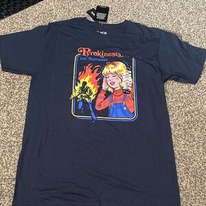 NWT Mens Graphic Tee